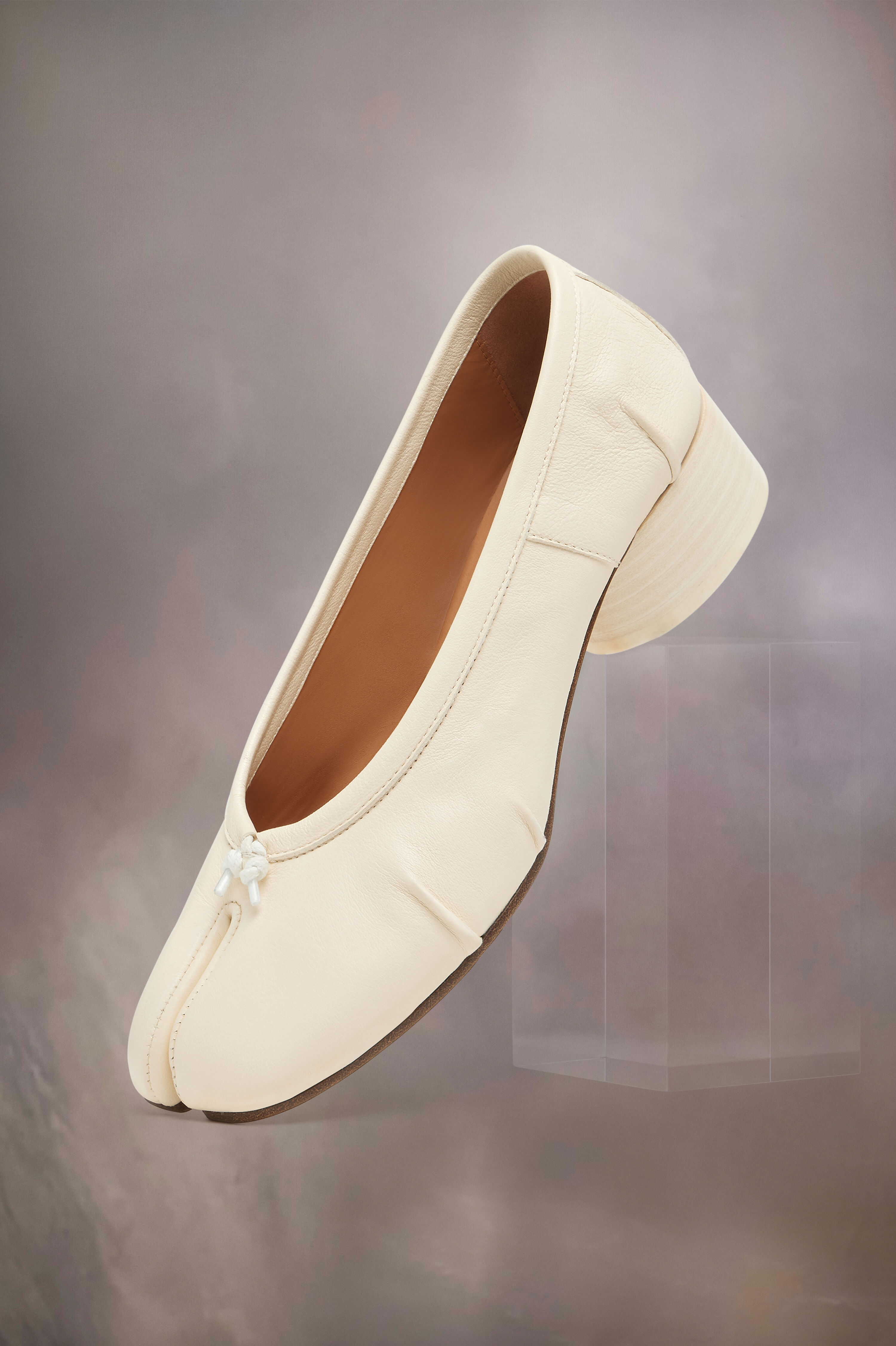 Tabi pump sandals