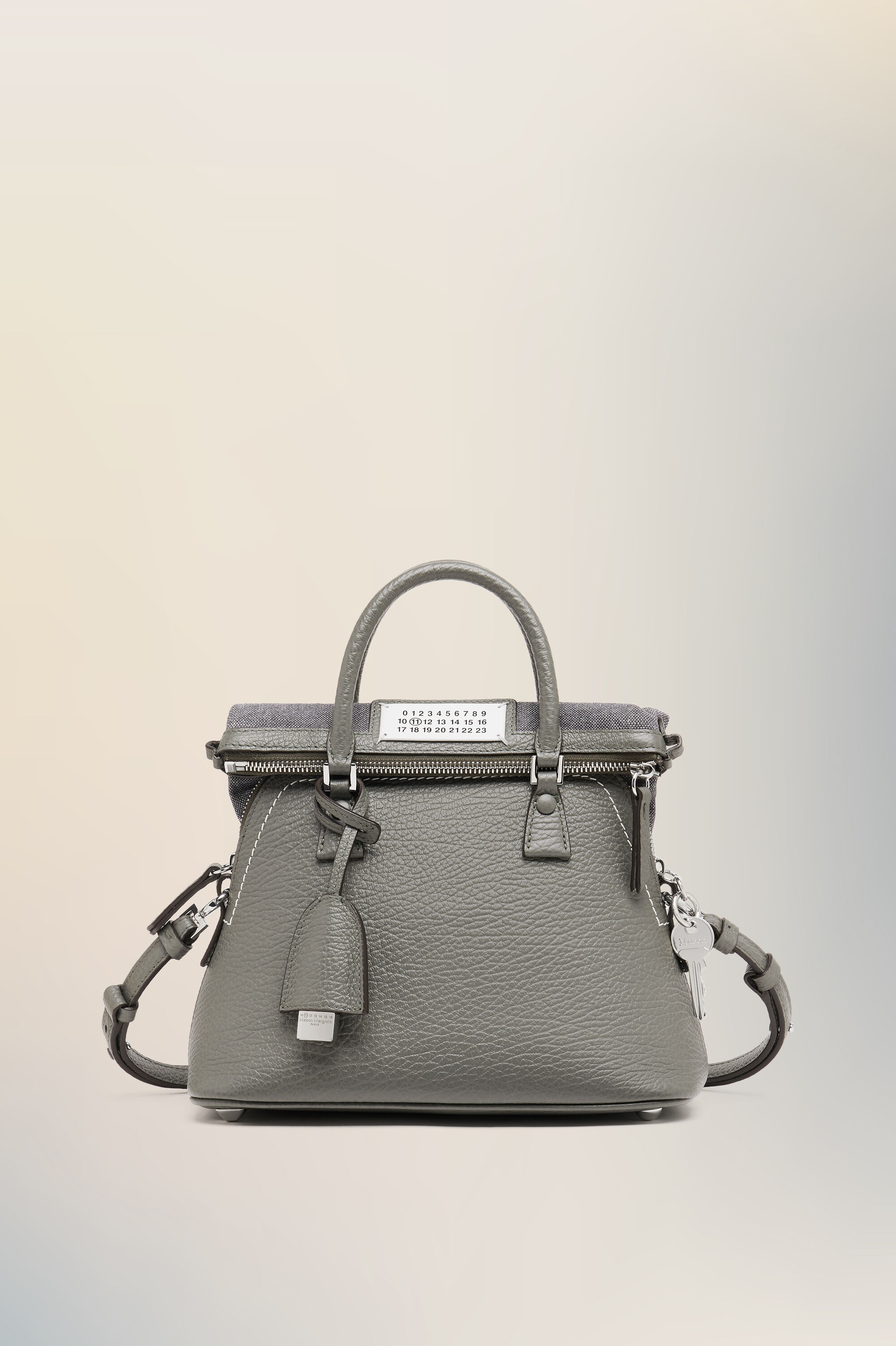 Black Trompe L'Oeil 5AC Classique Medium Tote Bag