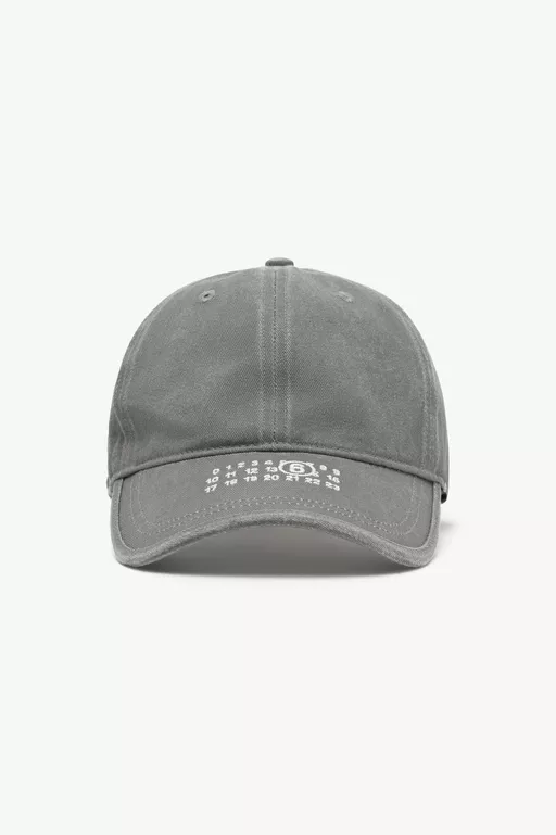 Washed cotton label cap