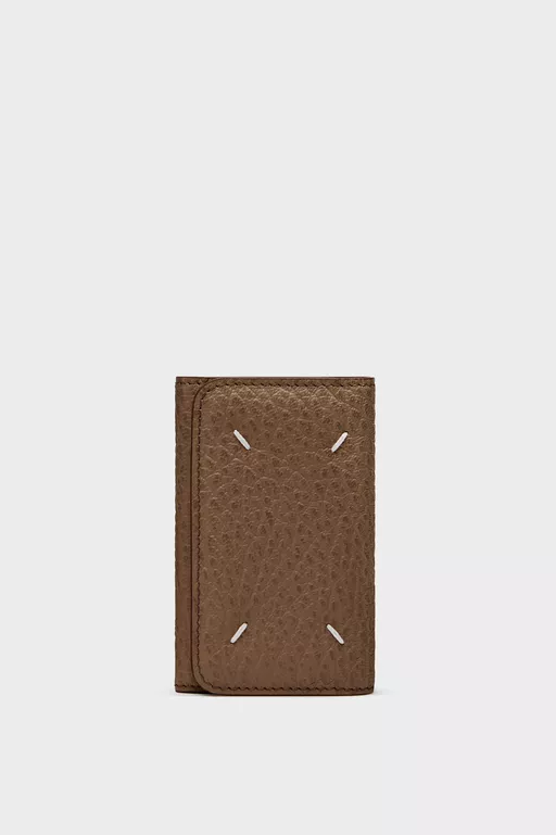Four stitches key holder