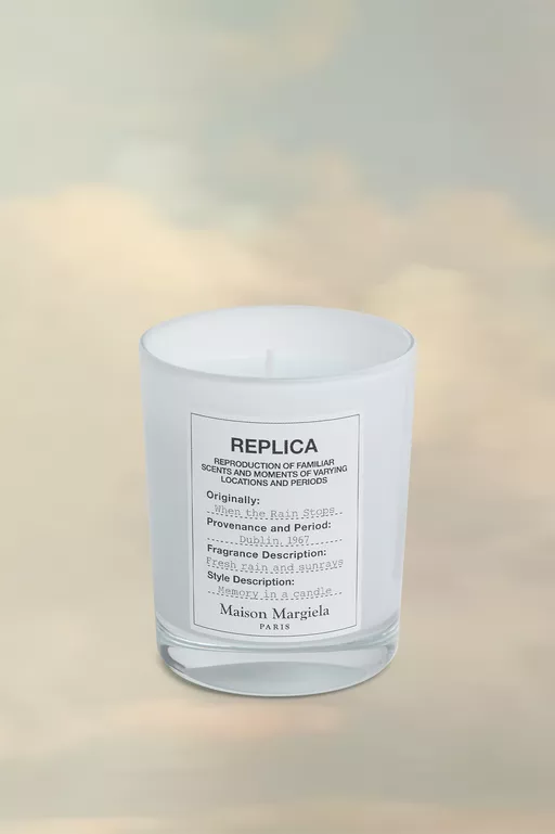 Replica When the Rain Stops candle