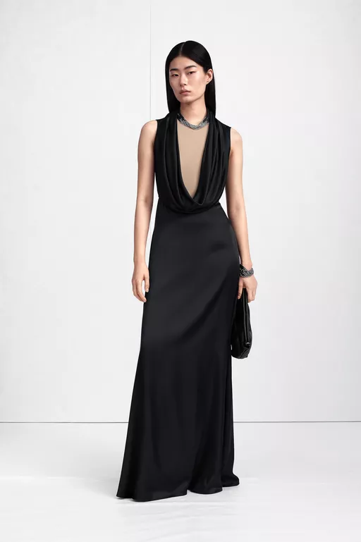 Vestido Largo de Sat&eacute;n con Cuello Vuelto - Vestidos Cortos