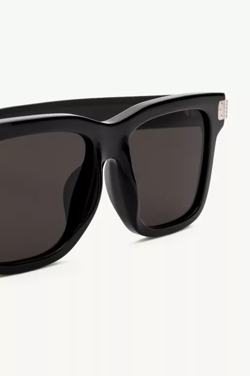 Reversed Sunglasses - Sunglasses