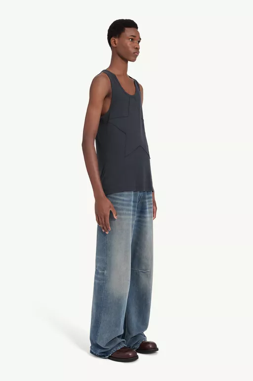 Sleeveless tank top - Tops