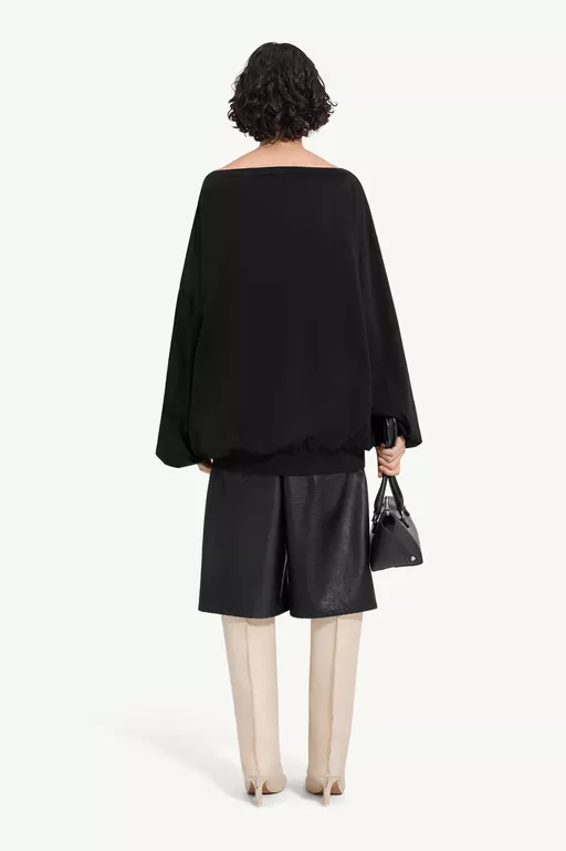 Long-sleeved asymmetric top - Tops