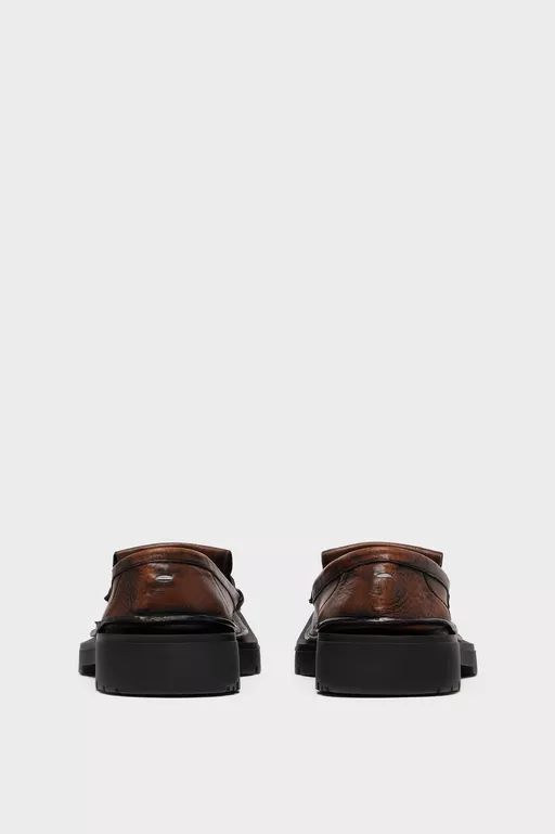 Level Fringed Loafer - Moccasins