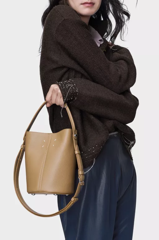 Dress-age Shoulder Bag - Cross body bag