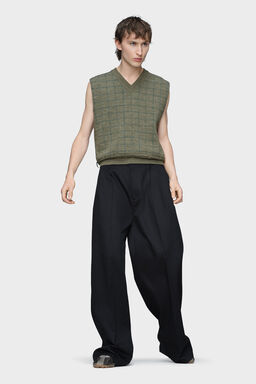 Knit vest - Waistcoats