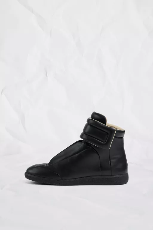 Future Sneaker