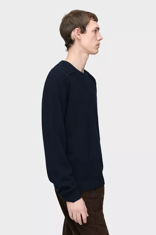 Maglia girocollo in lana vergine - Girocollo