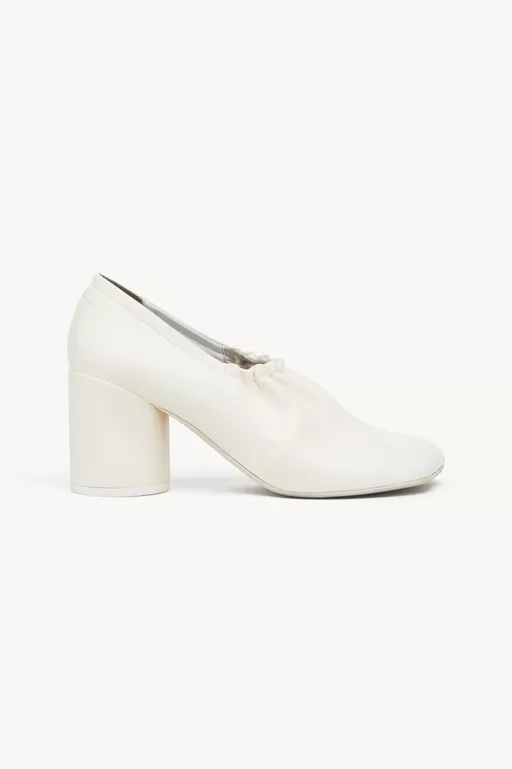 Elasticated Anatomic pumps