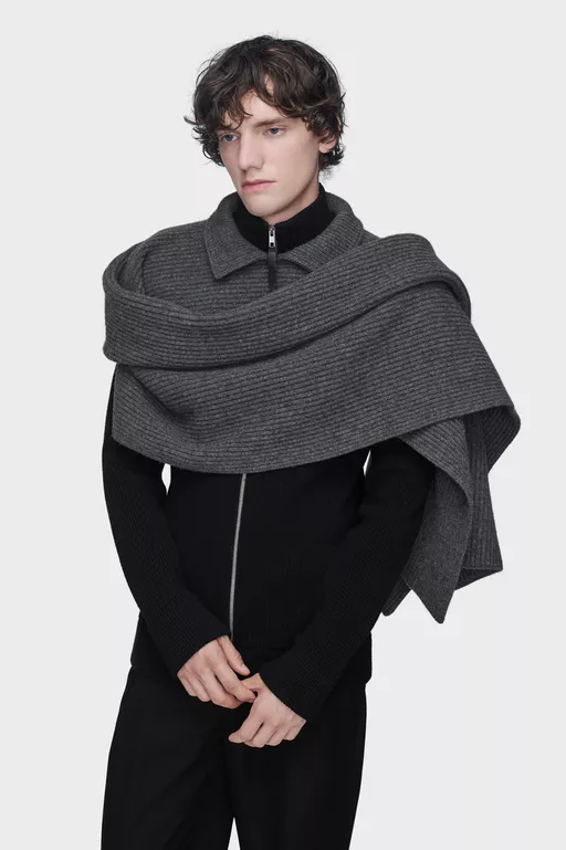 Ribbed wool scarf with collar - Scarves