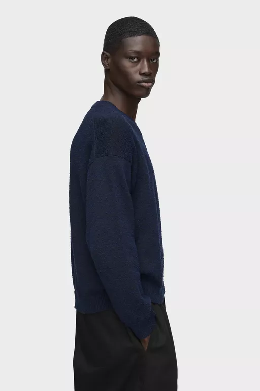 V-neck sweater - V-neck