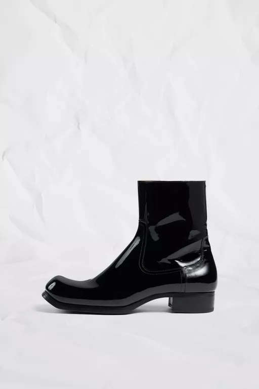 Float Ankle Boots Patent
