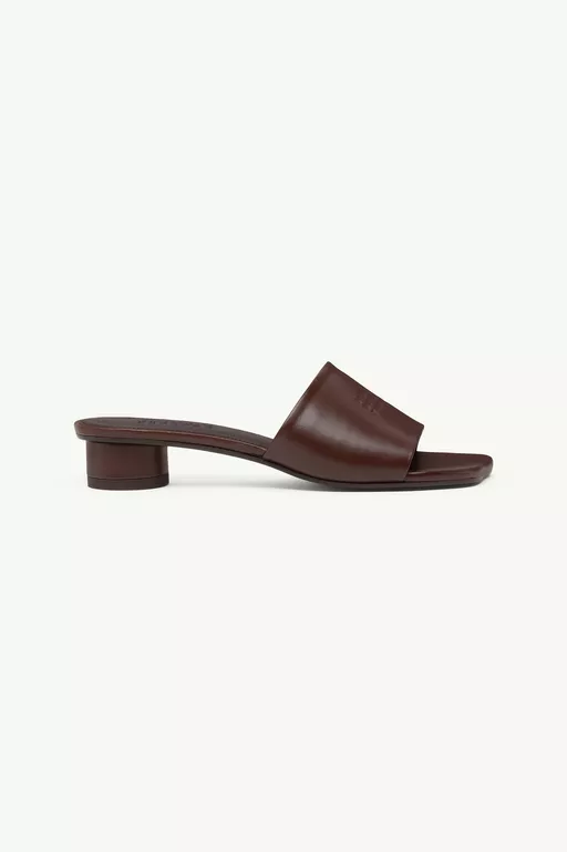 Anatomic Sandals