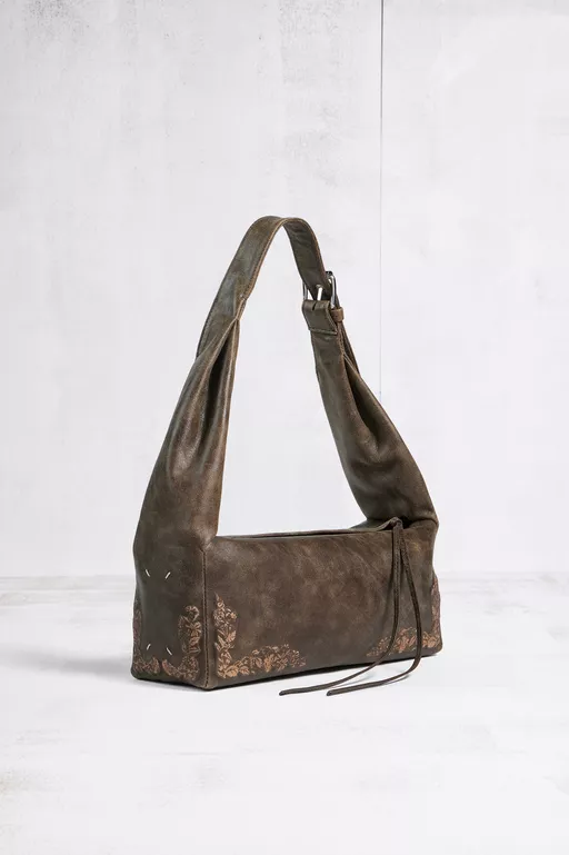 Box Bag East West Medium - Shoulder Bags