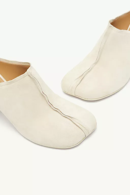 Suede Anatomic stitch toe mule - Slippers