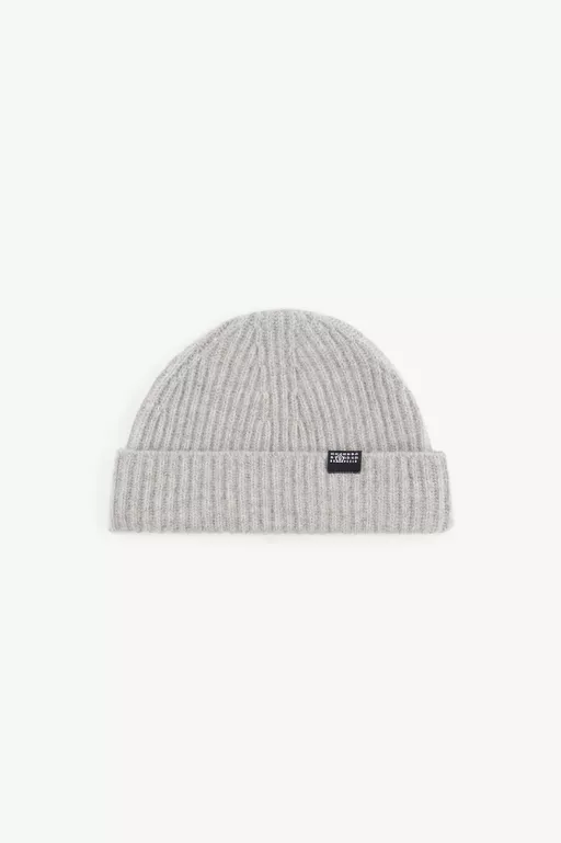 Ribbed wool beanie - Caps