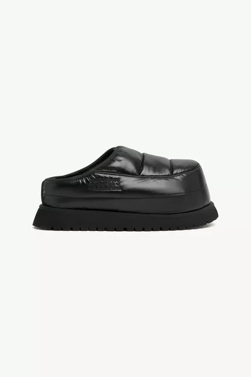 S59WX0066P5775T8013 - Slippers