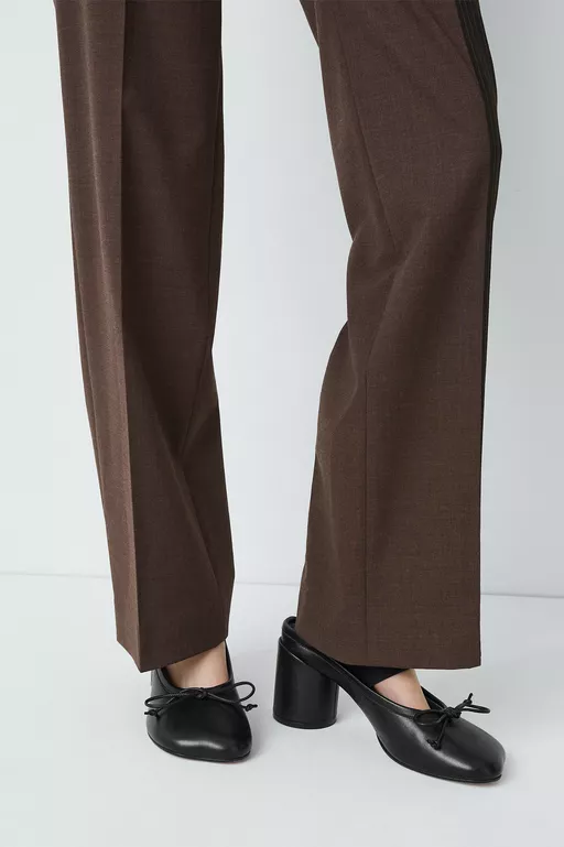 Anatomic Numeric Sandals - Sandals