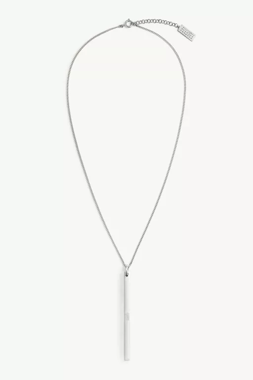 Bottle cap pendant necklace