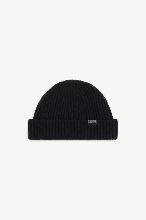 Ribbed wool beanie