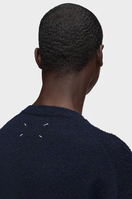 V-neck sweater - V-neck