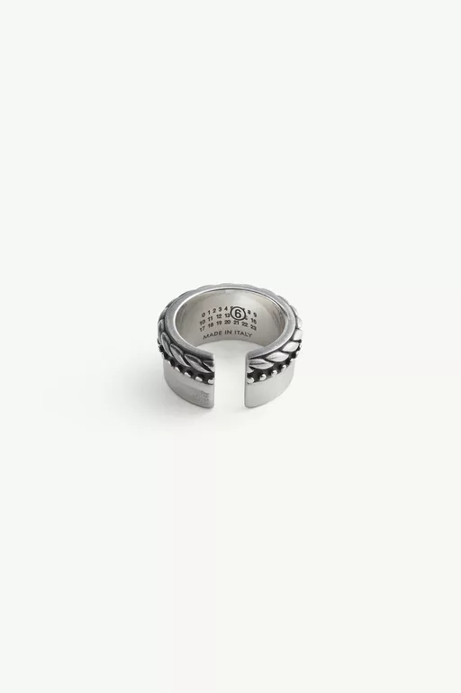 Buckle Motif Earcuff - Candle