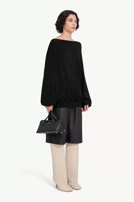 Long-sleeved asymmetric top - Tops