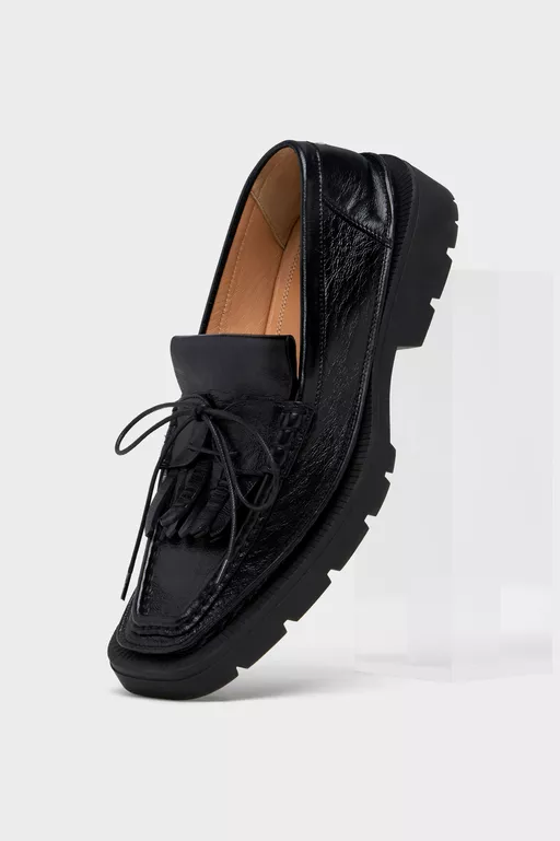 Level Fringed Loafer - Moccasins