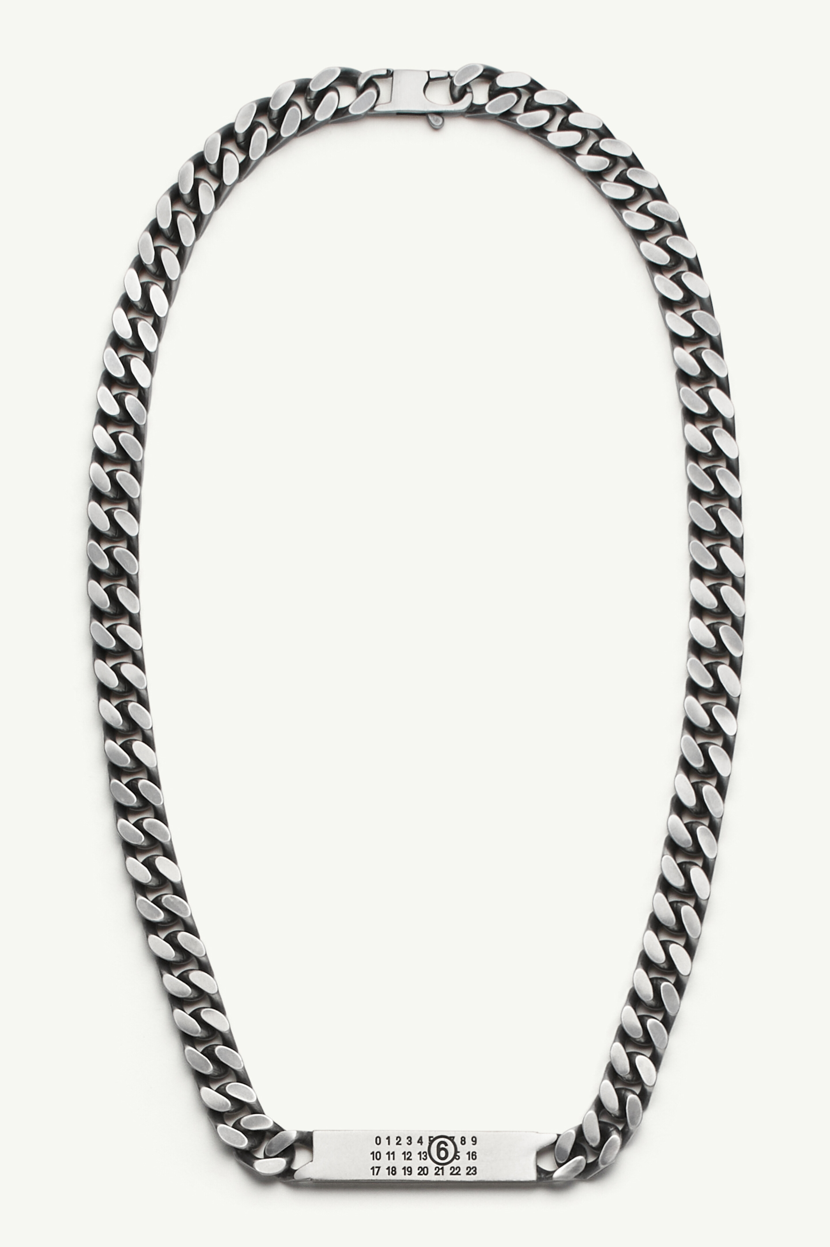 Classic chain necklace