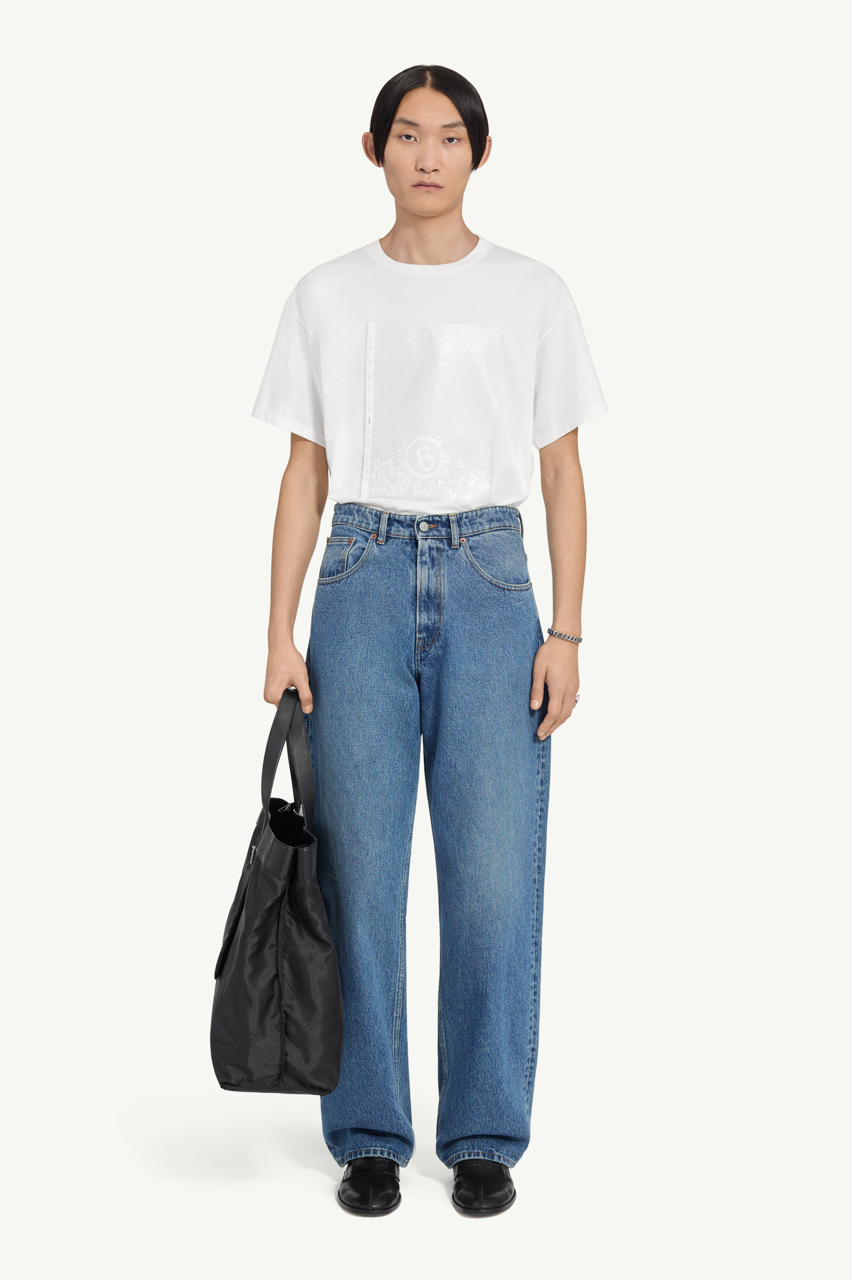 Wide-leg jeans