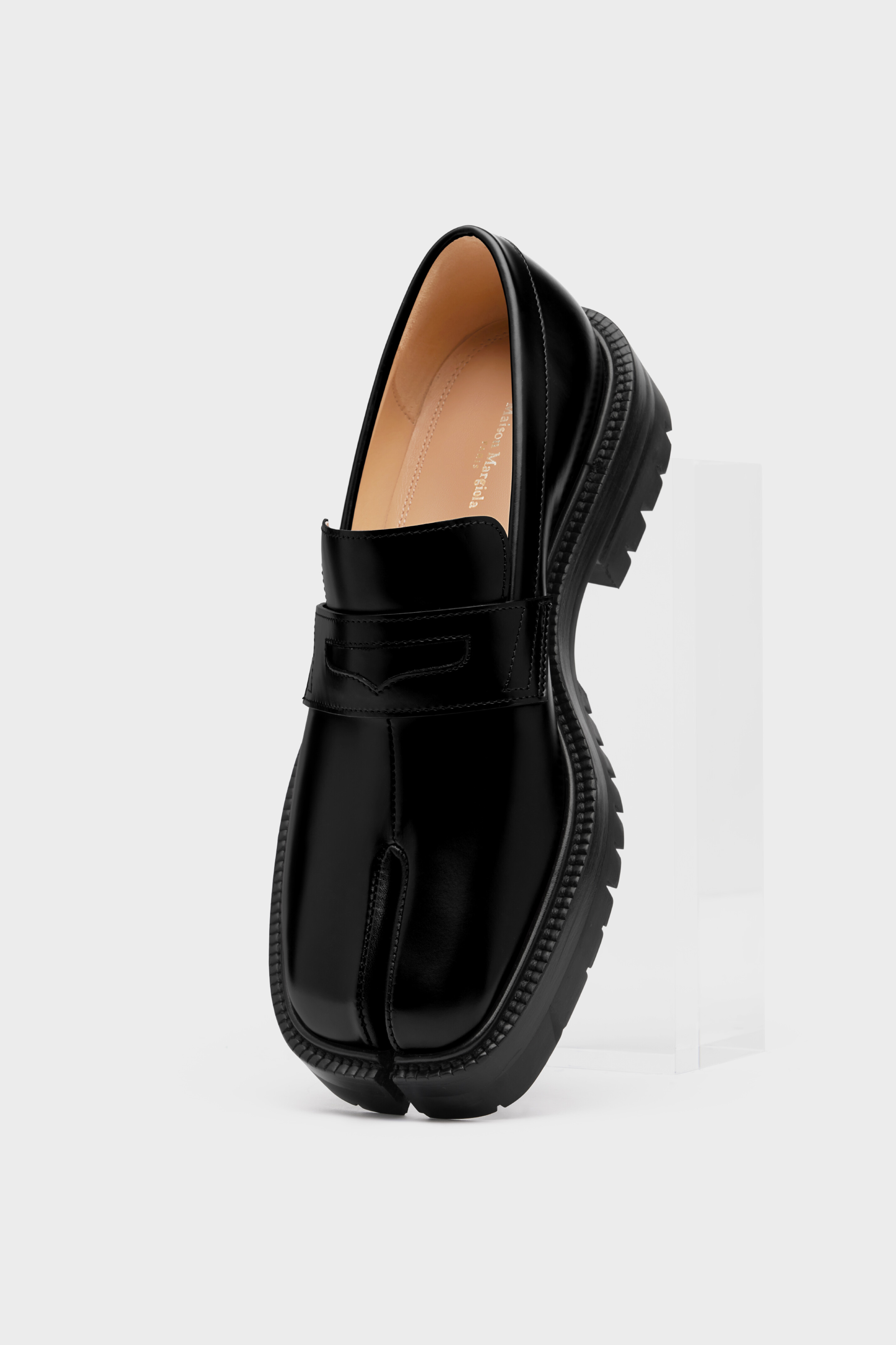 Men's Black Leather Tabi Loafers | Maison Margiela