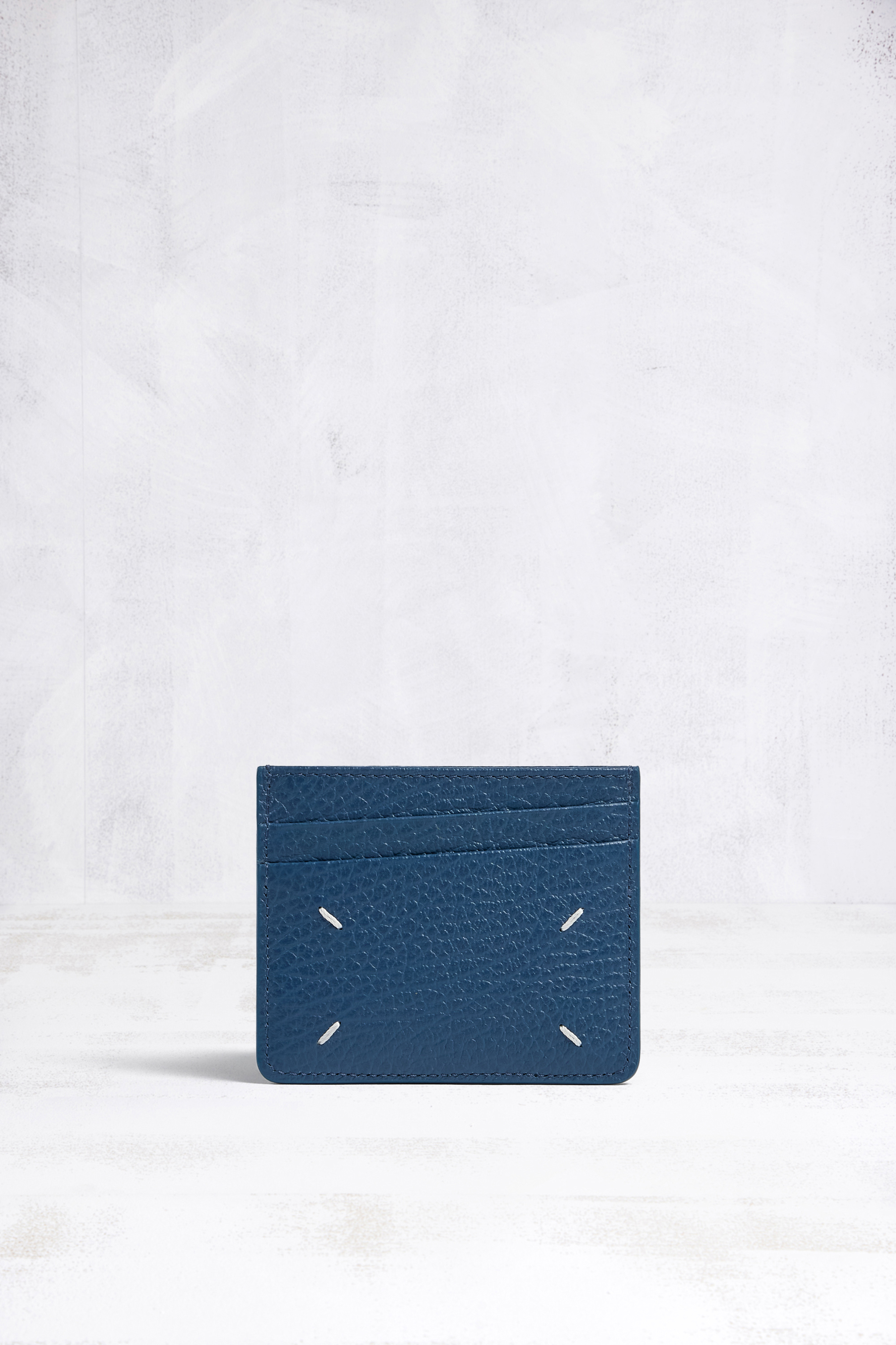 Four stitches cardholder