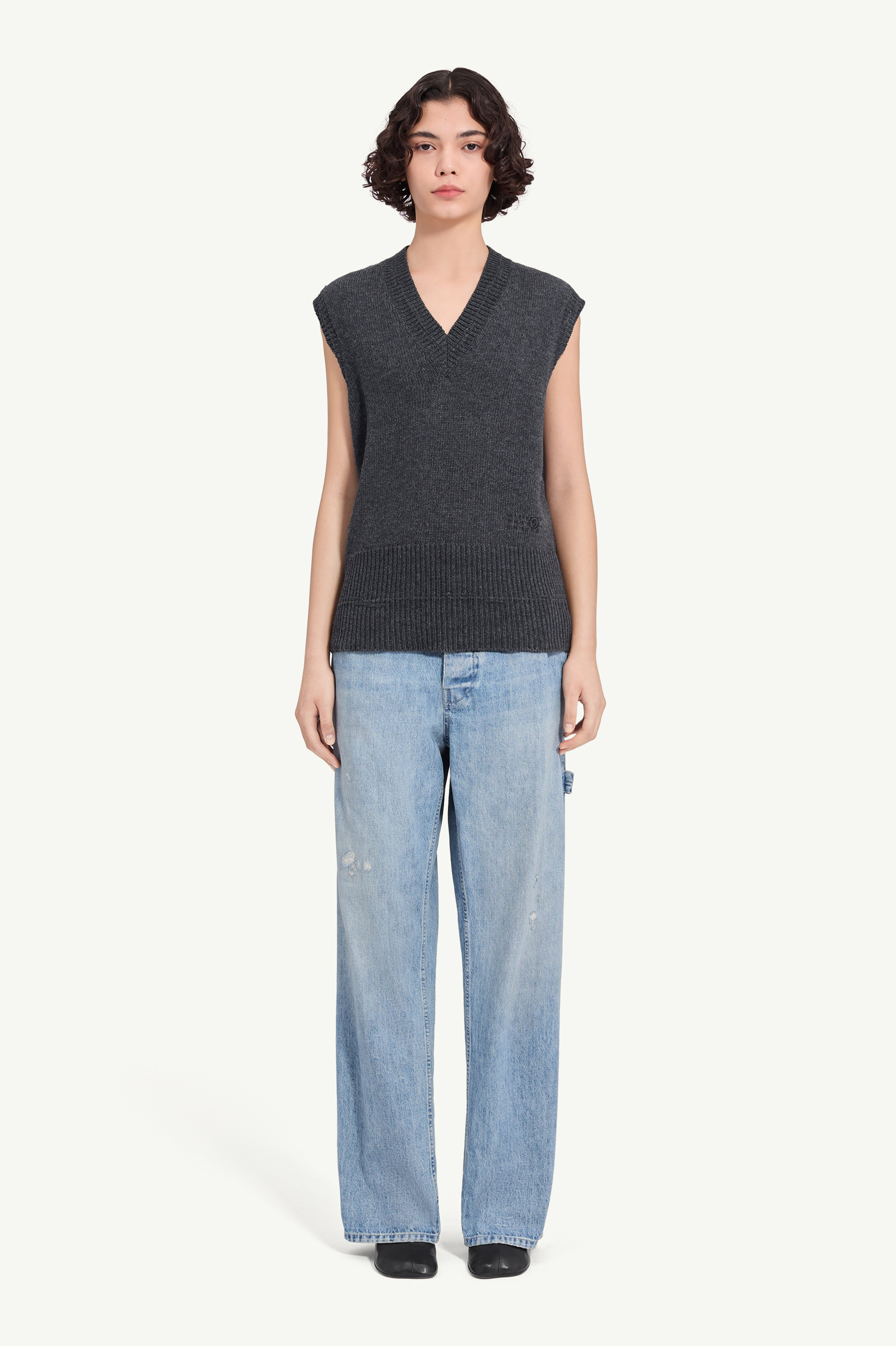Merino wool knitted gilet