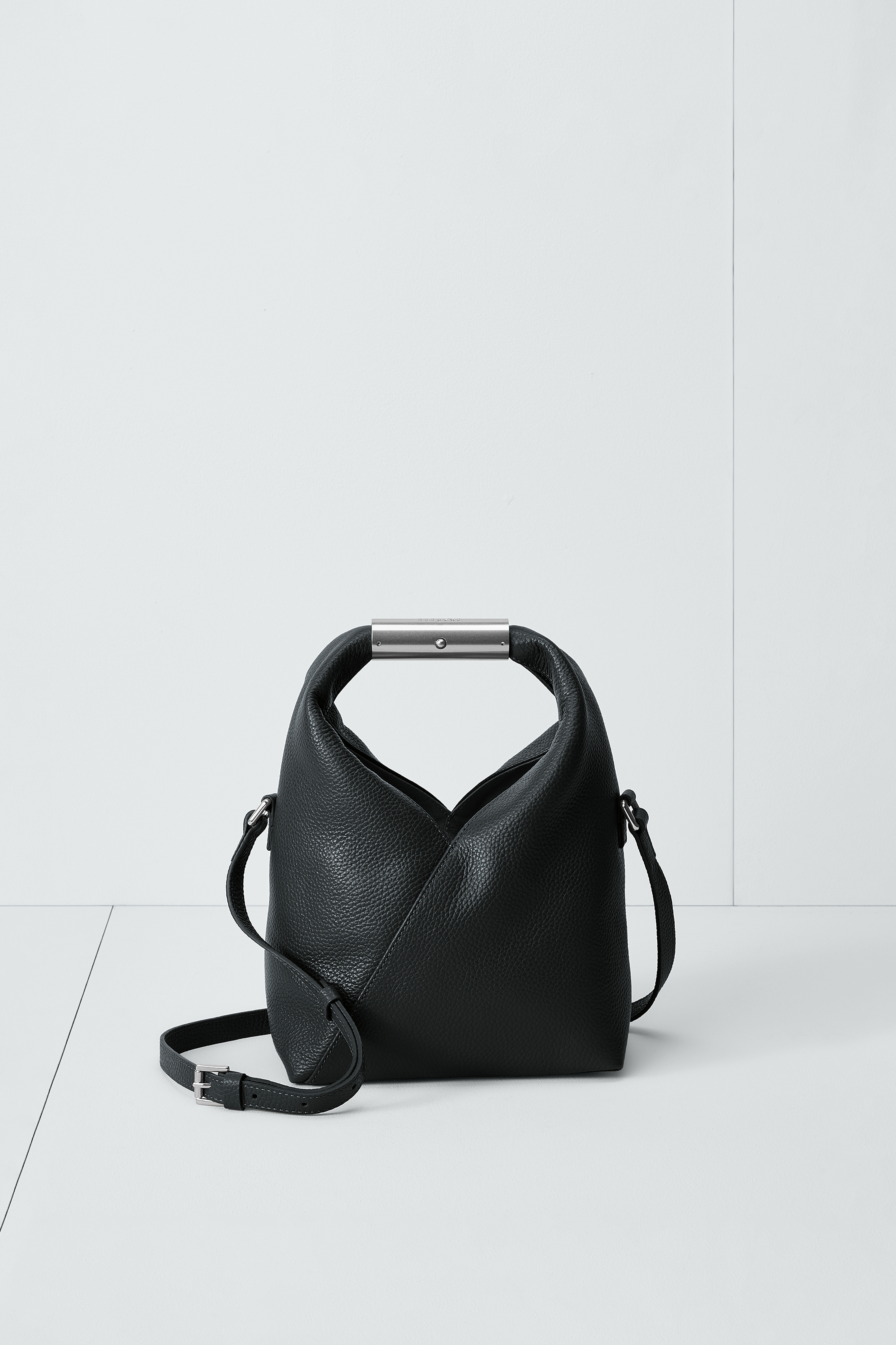 Japanese Bag Jewel Handle Classic
