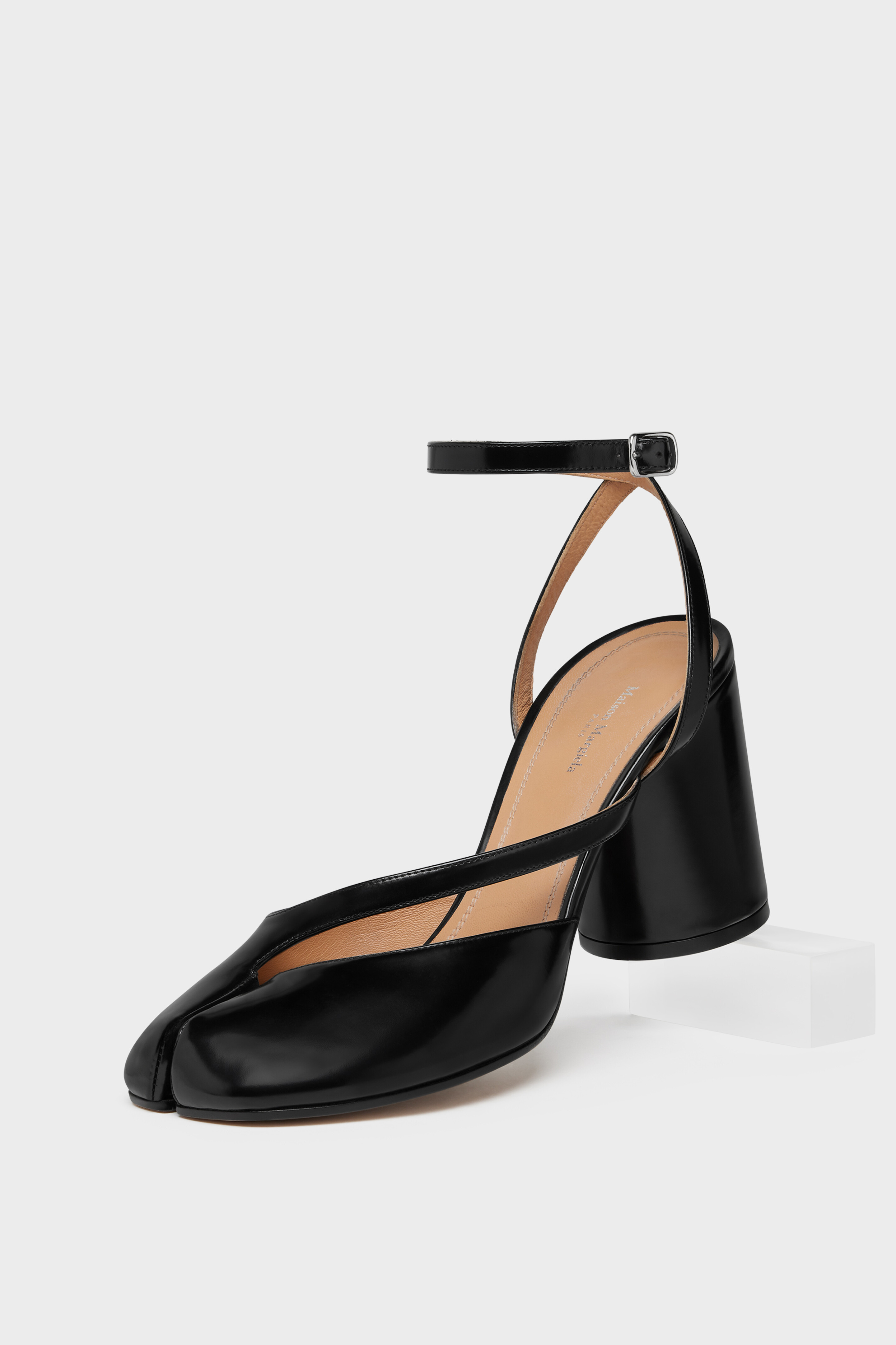 Tabi Sandal Pump