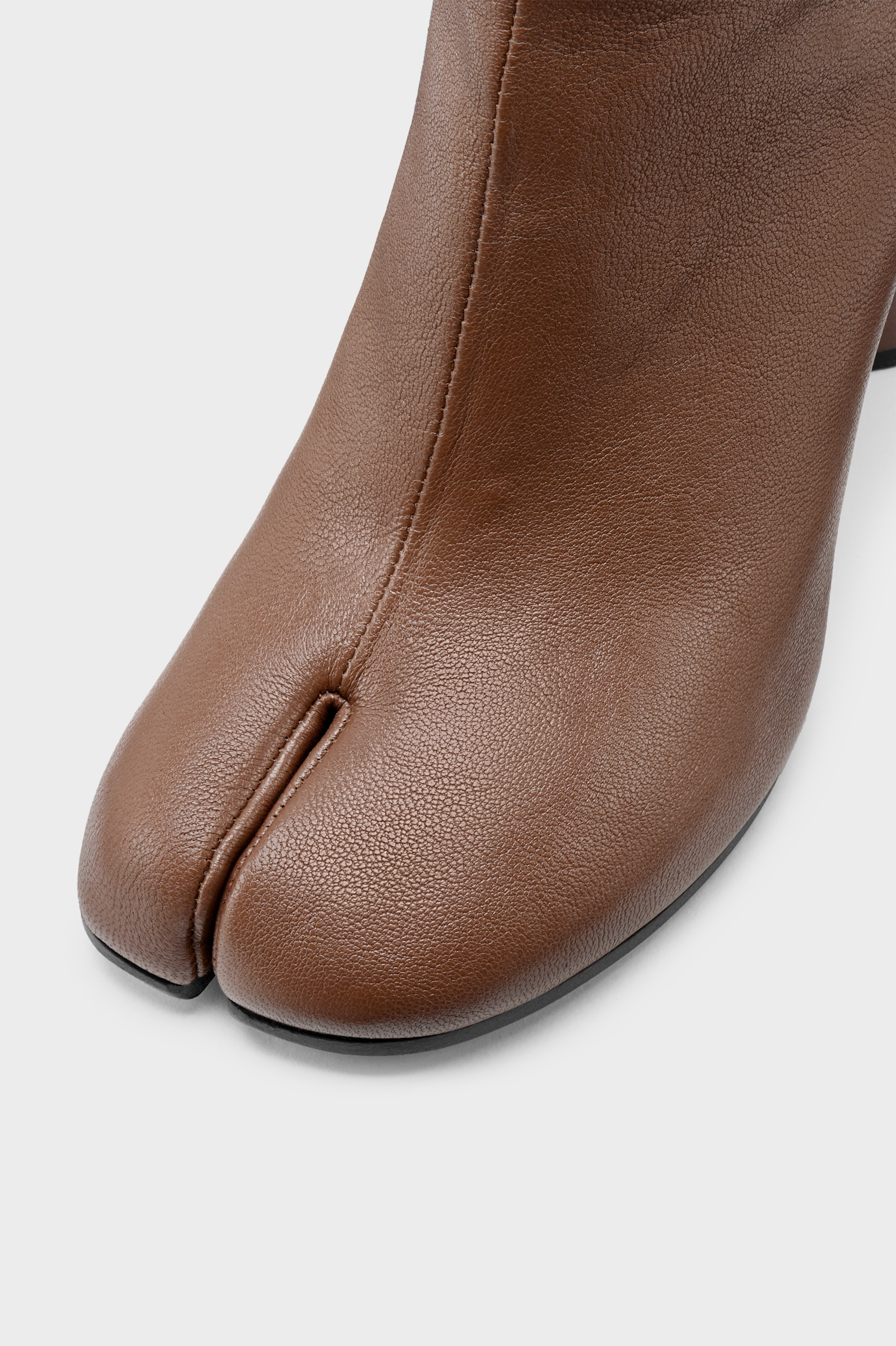 Women's Brown Leather Mid-Heeled Tabi Chelsea Boots