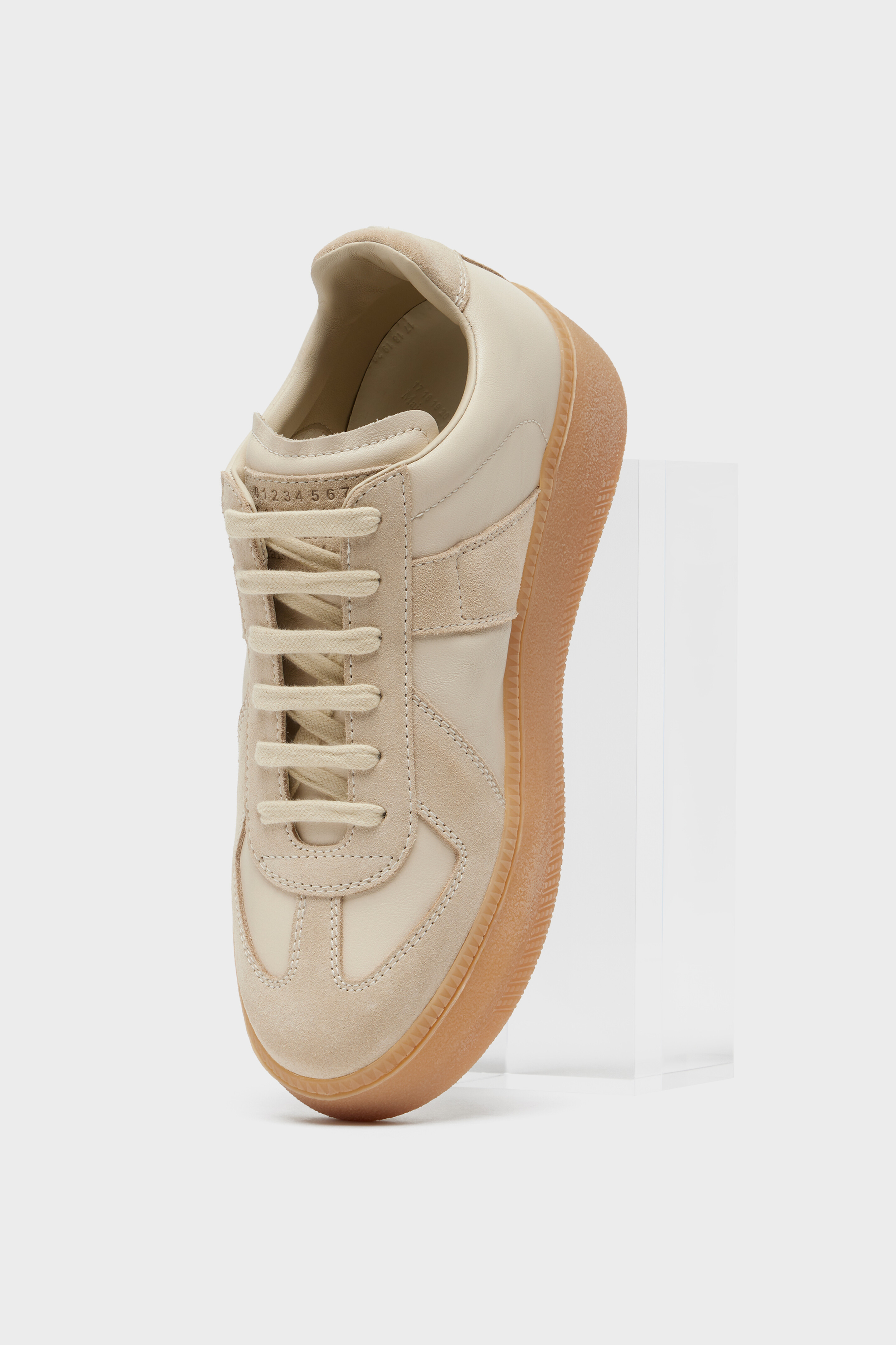 Replica Wedge