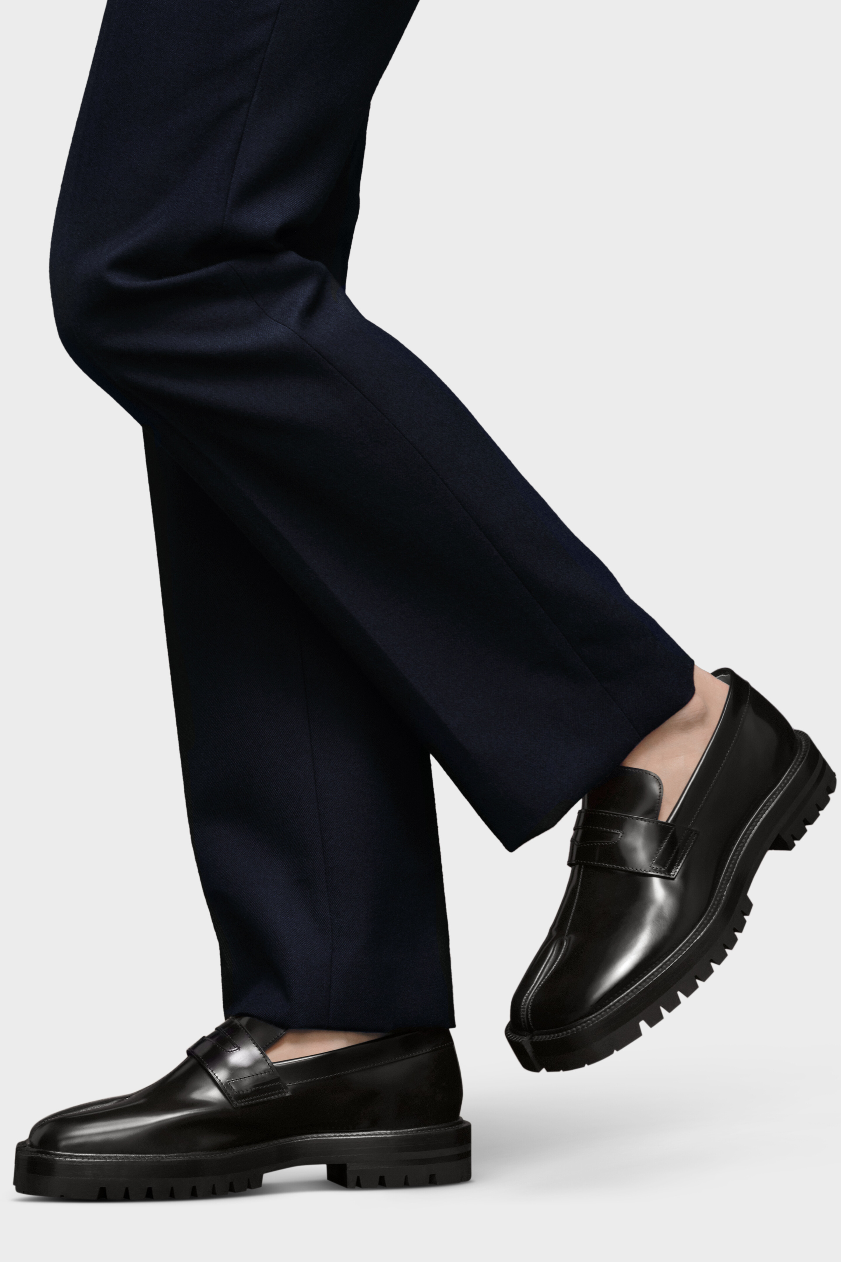 Men's Black Leather Tabi Loafers | Maison Margiela