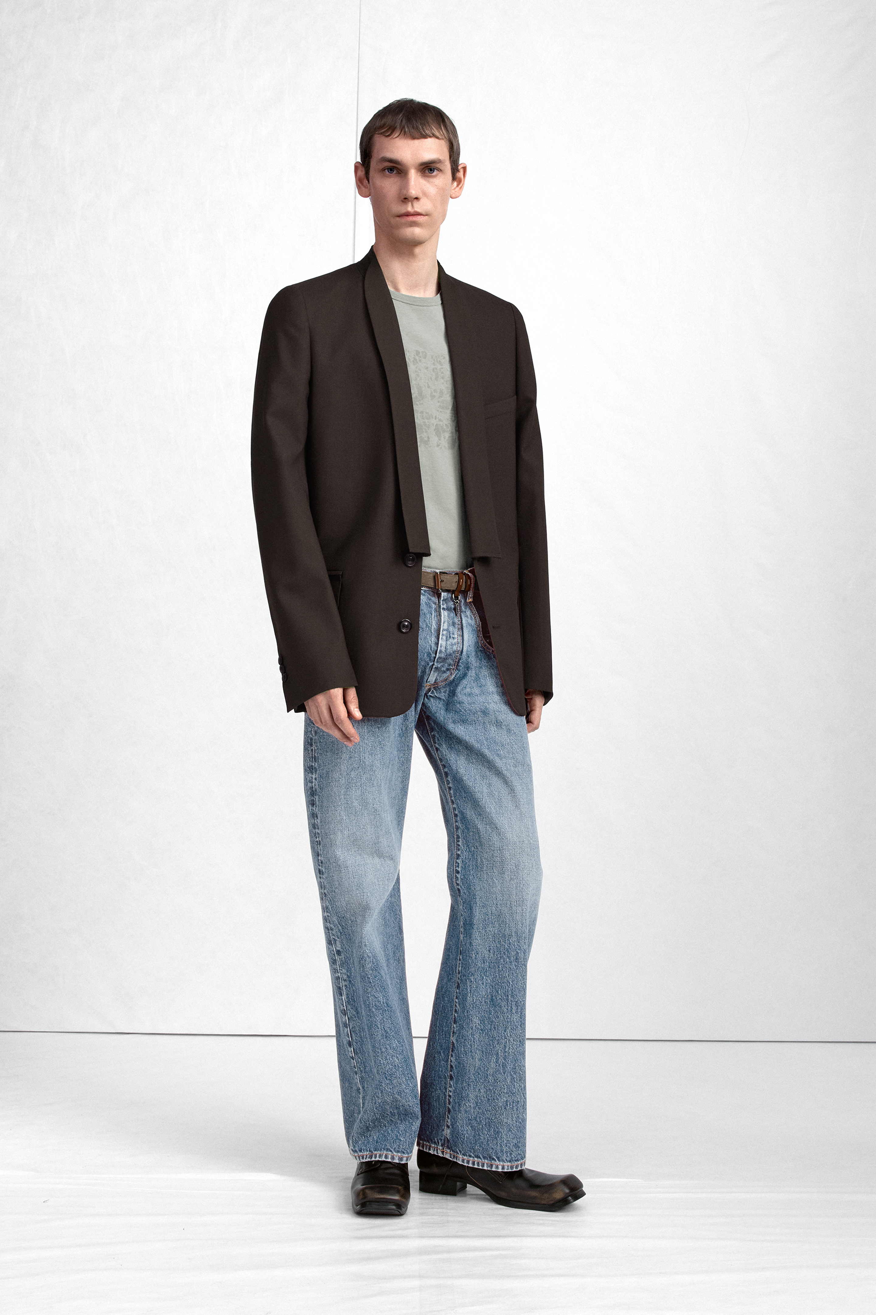 Minimal Collar Wool Blazer
