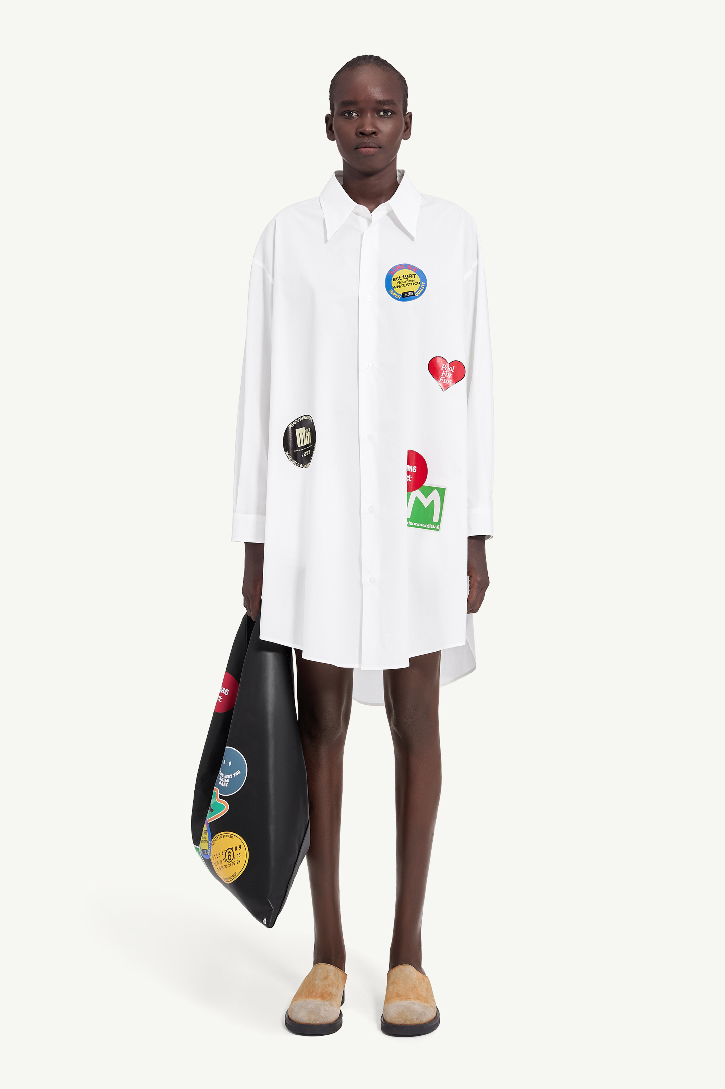 Robe en popeline de coton &agrave; imprim&eacute; autocollant