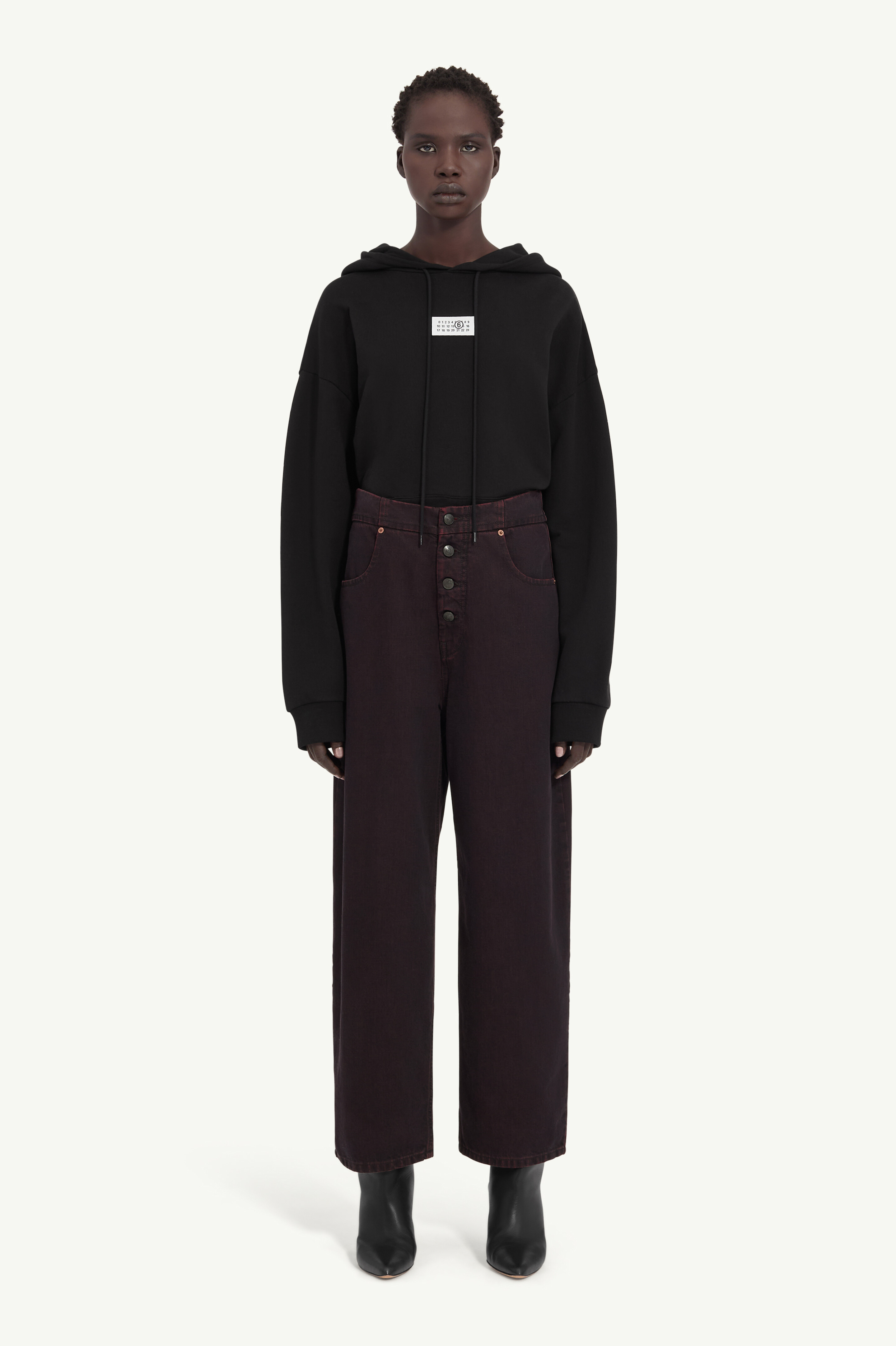 Barrel-leg jeans