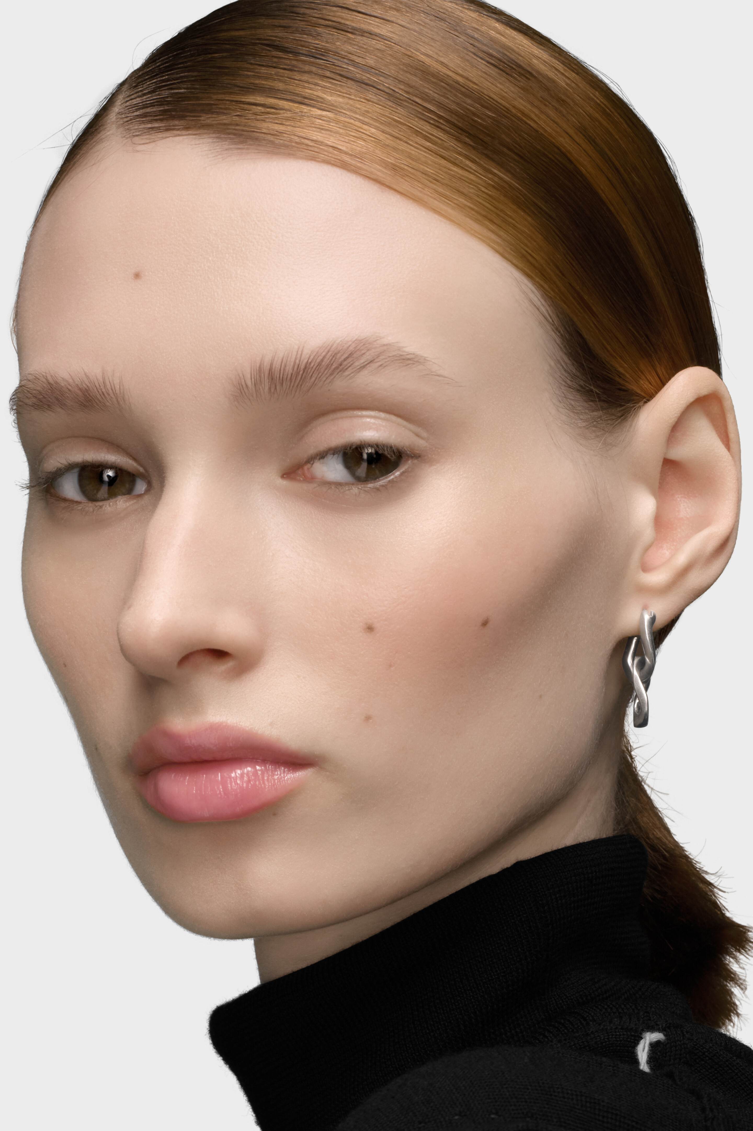 Maison Margiela マイヨンピアス ダブルカーブリンク 両耳用 マイヨン ピアス ダブルカーブリンク