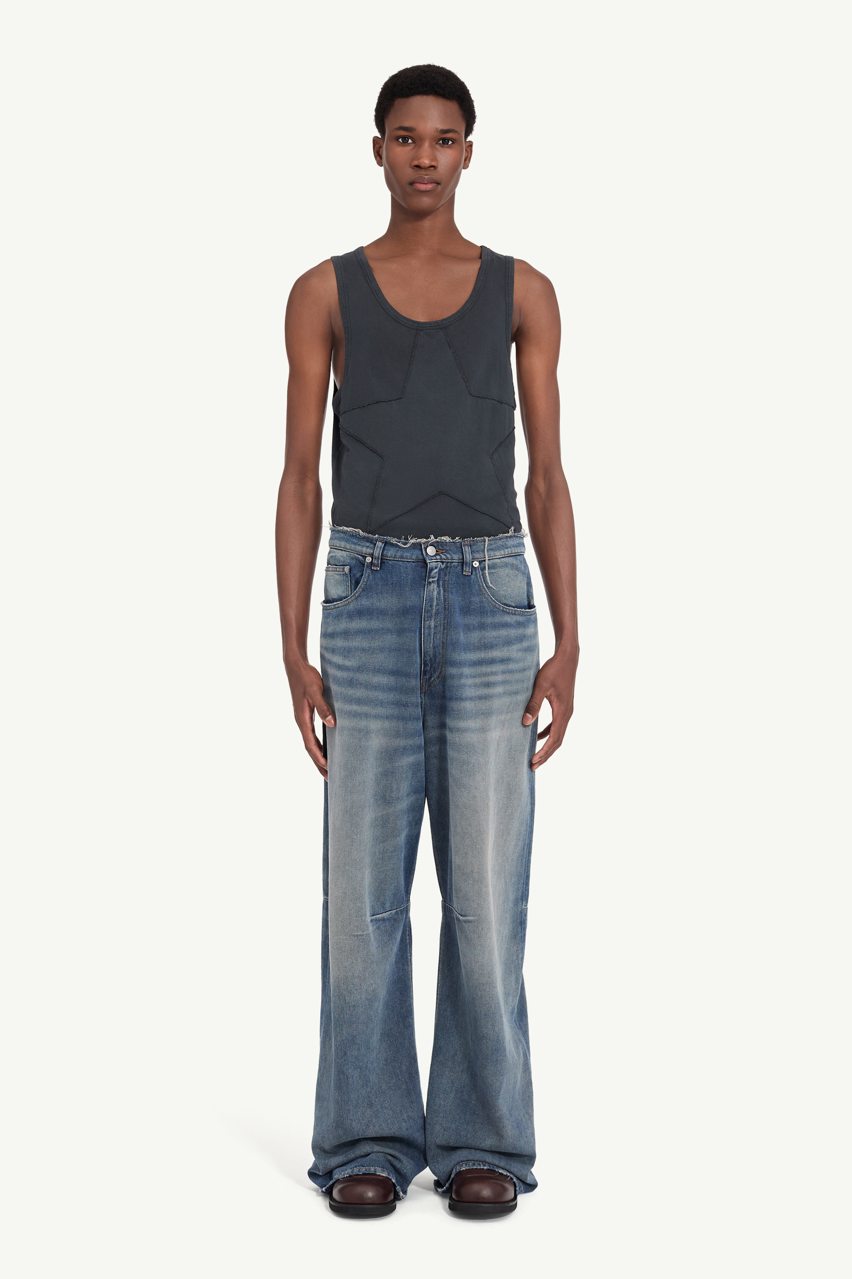 Wide-leg jeans