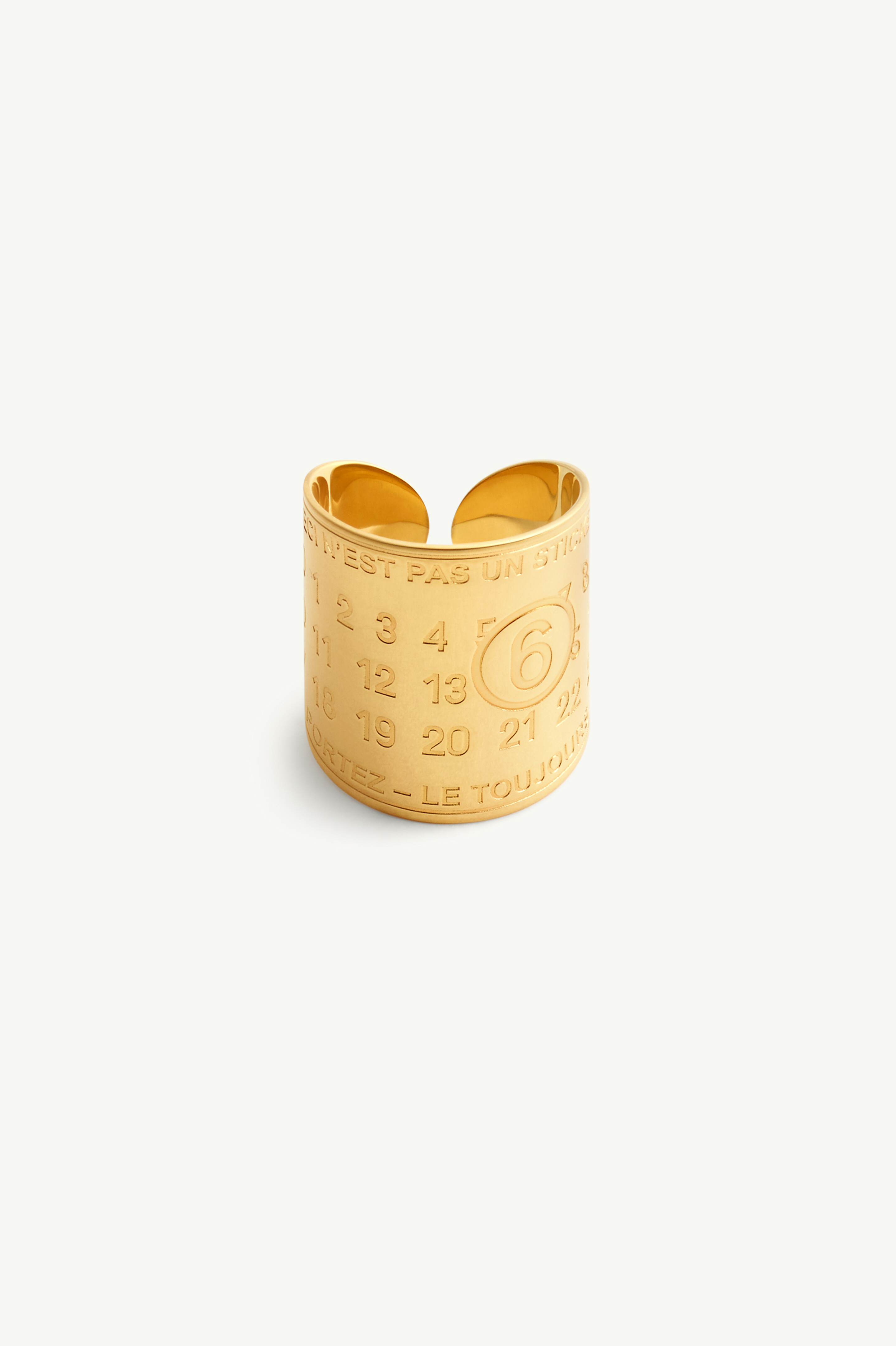Souvenir sticker band ring