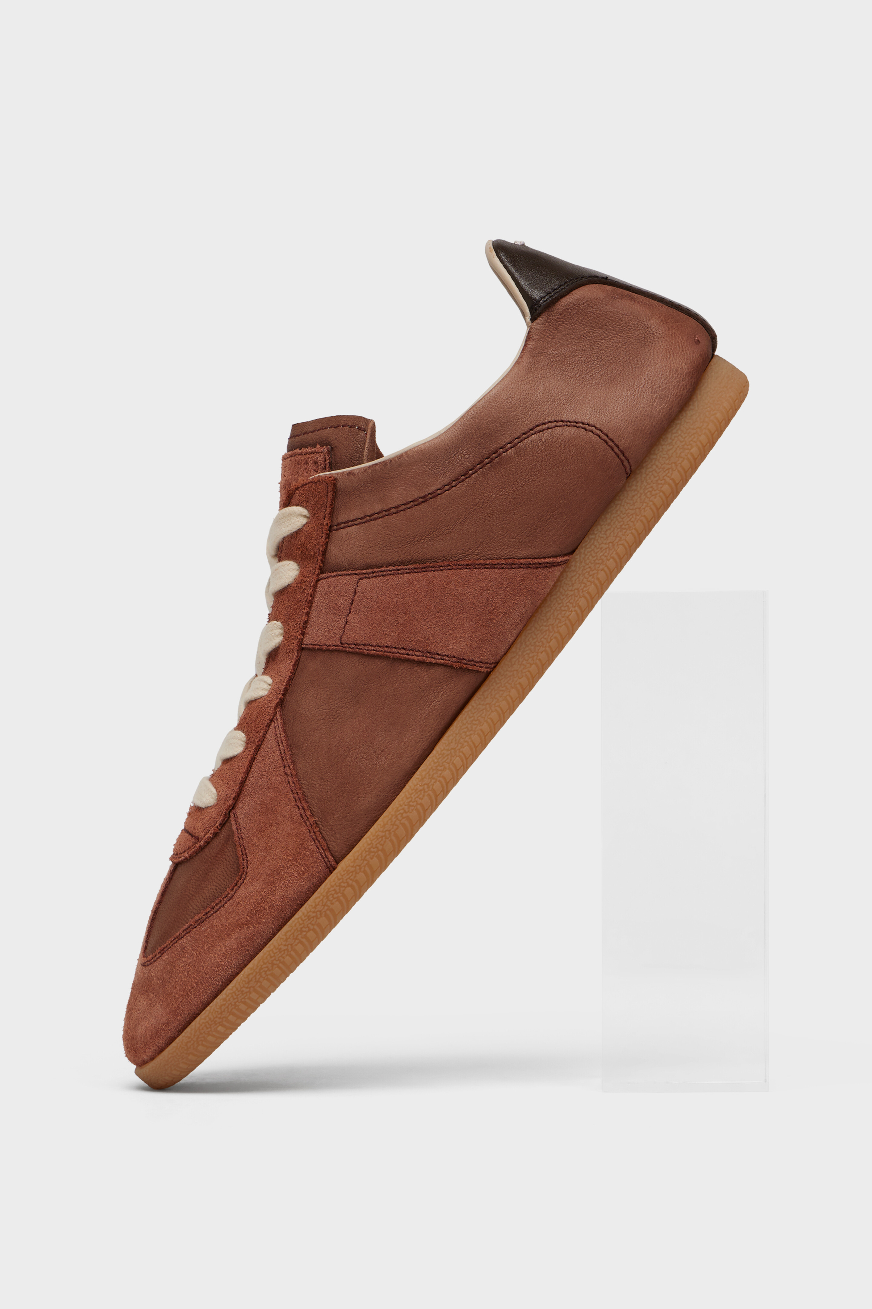 Replica Soft Sneaker