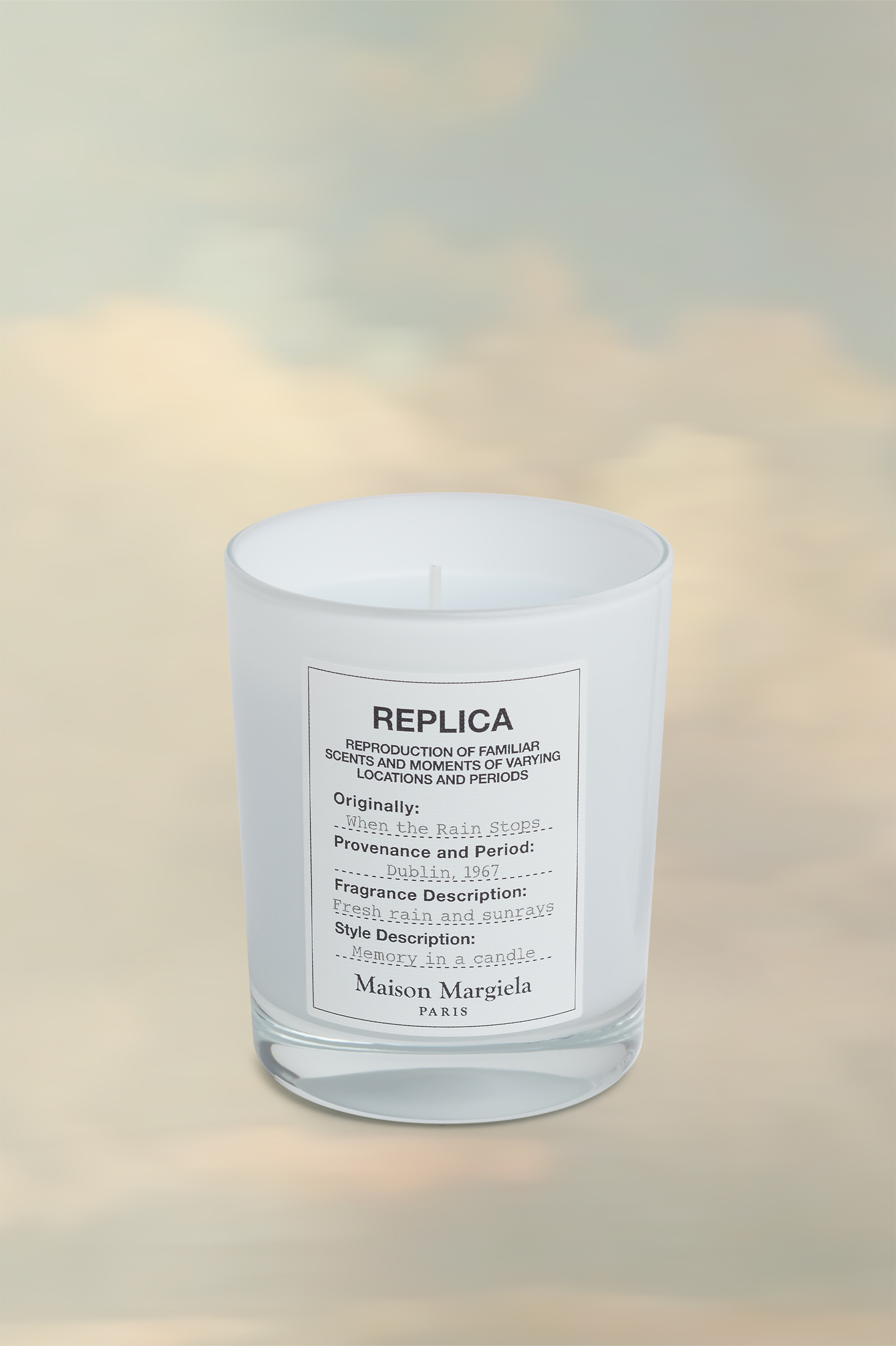 Replica When the Rain Stops candle