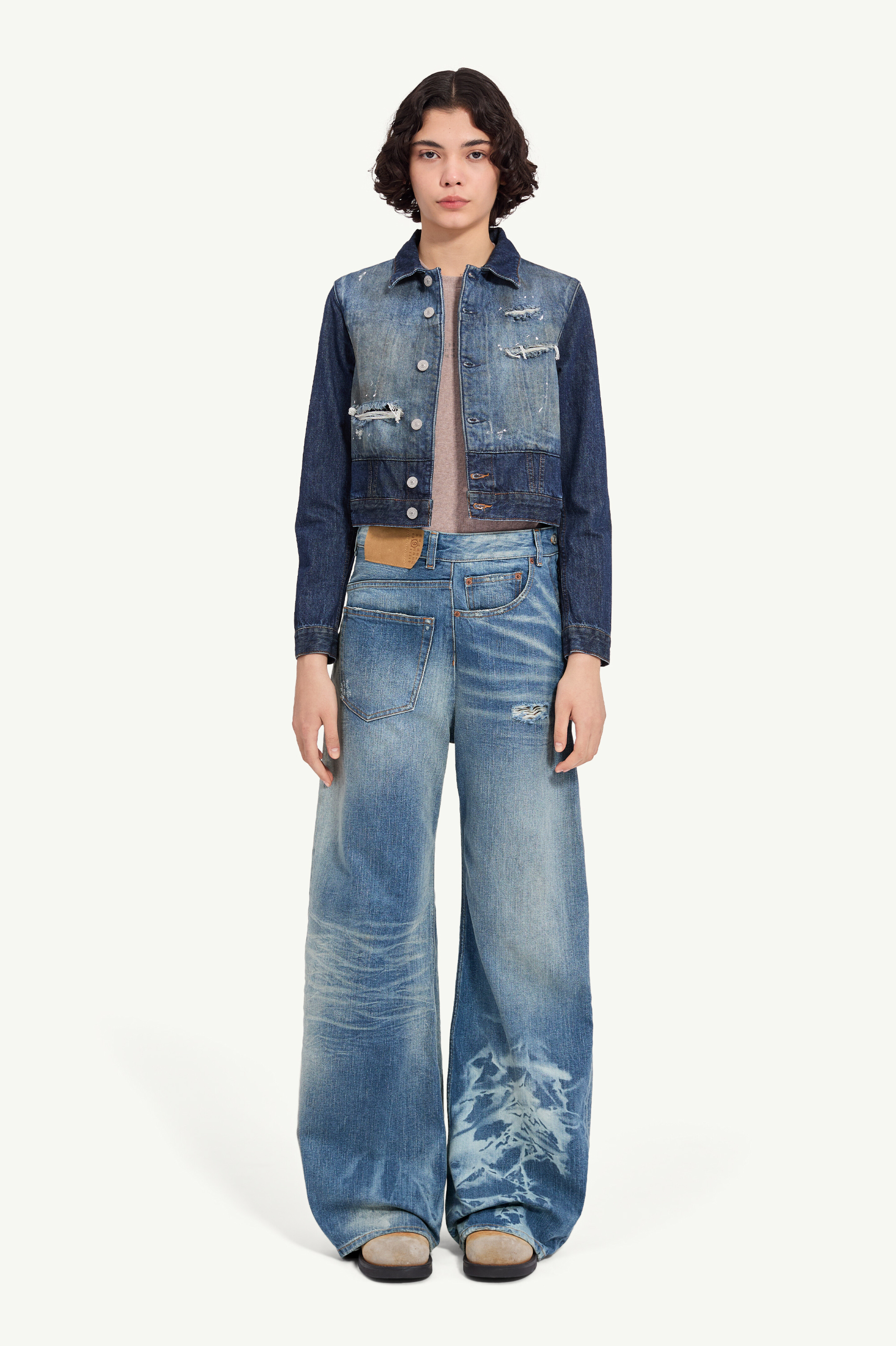 Wide-leg jeans