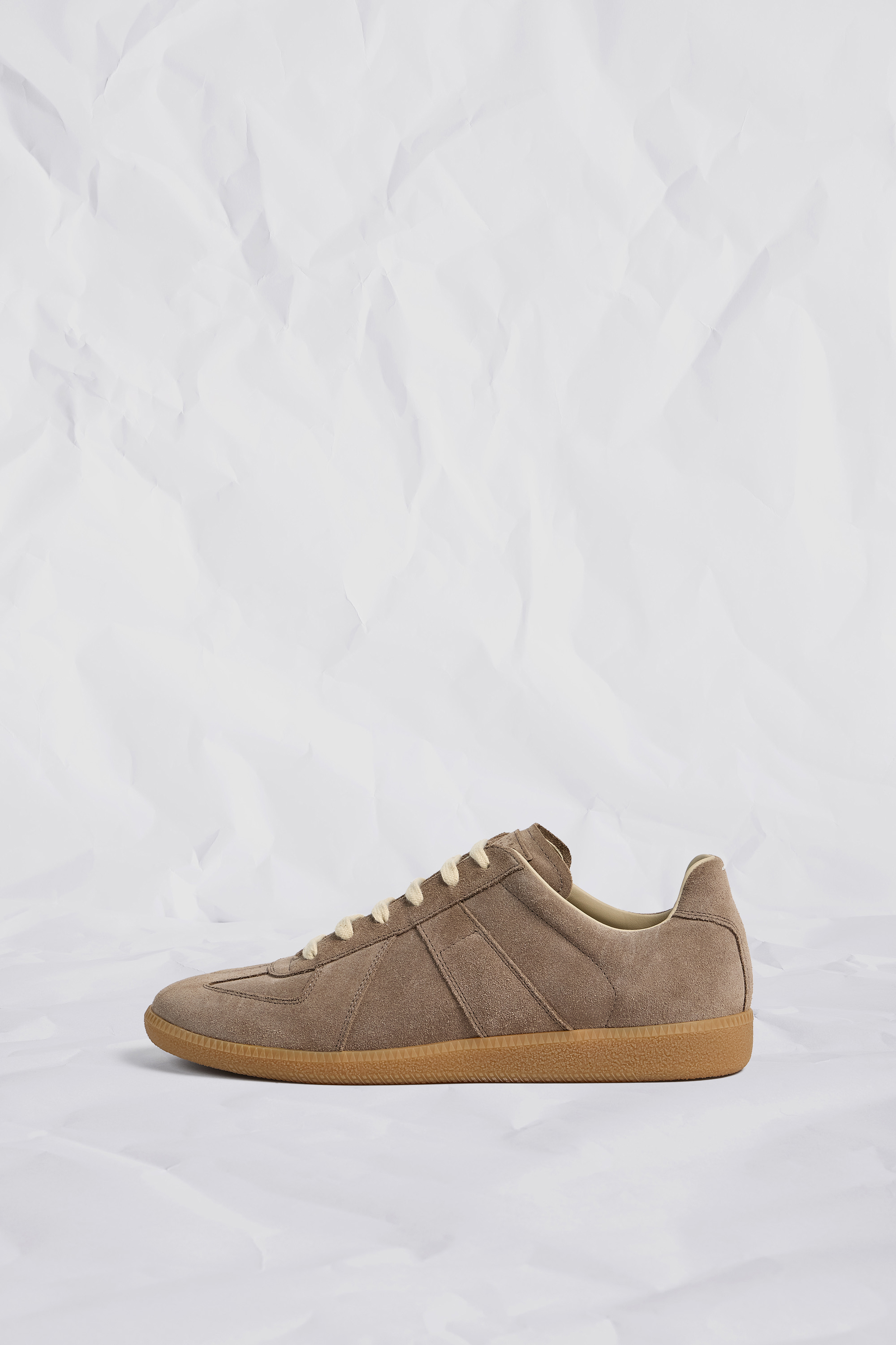 Replica Sneakers Suede